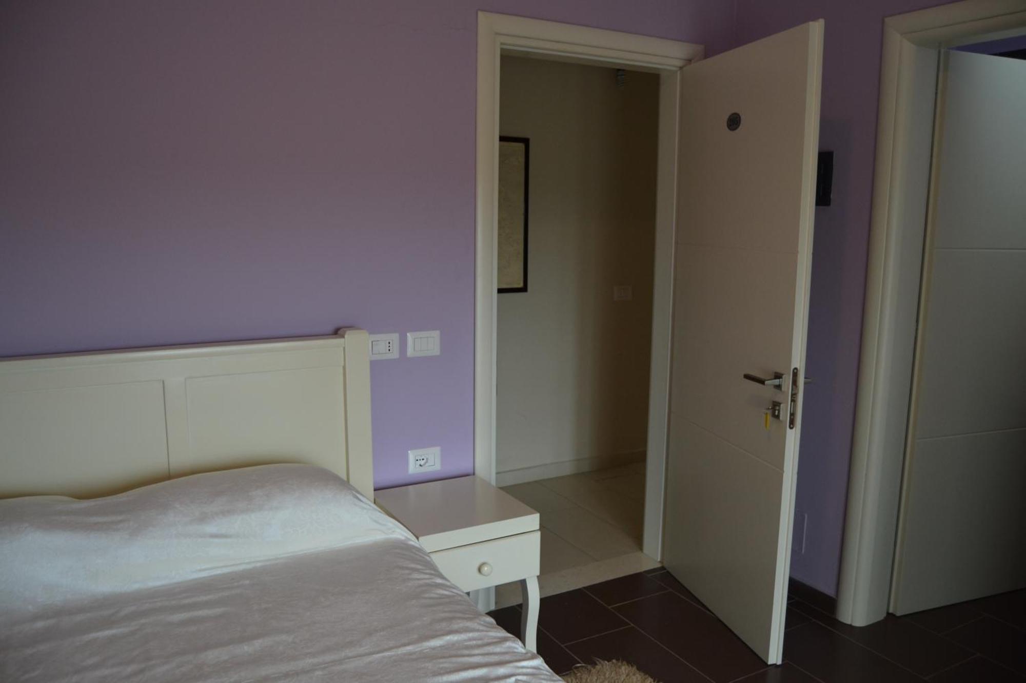 Kodra E Godenve Hotel Vile-Ballaj Екстериор снимка