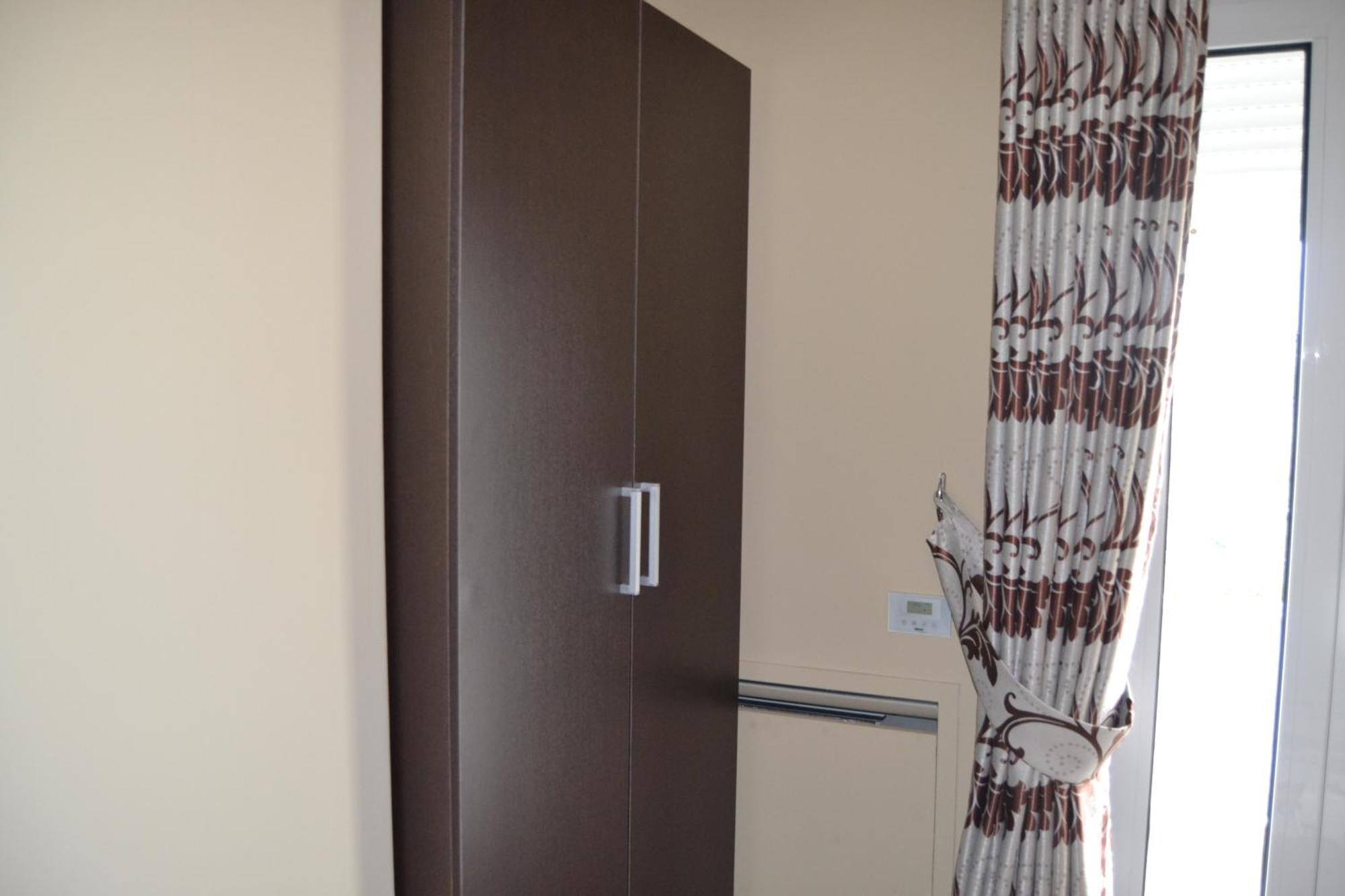 Kodra E Godenve Hotel Vile-Ballaj Стая снимка