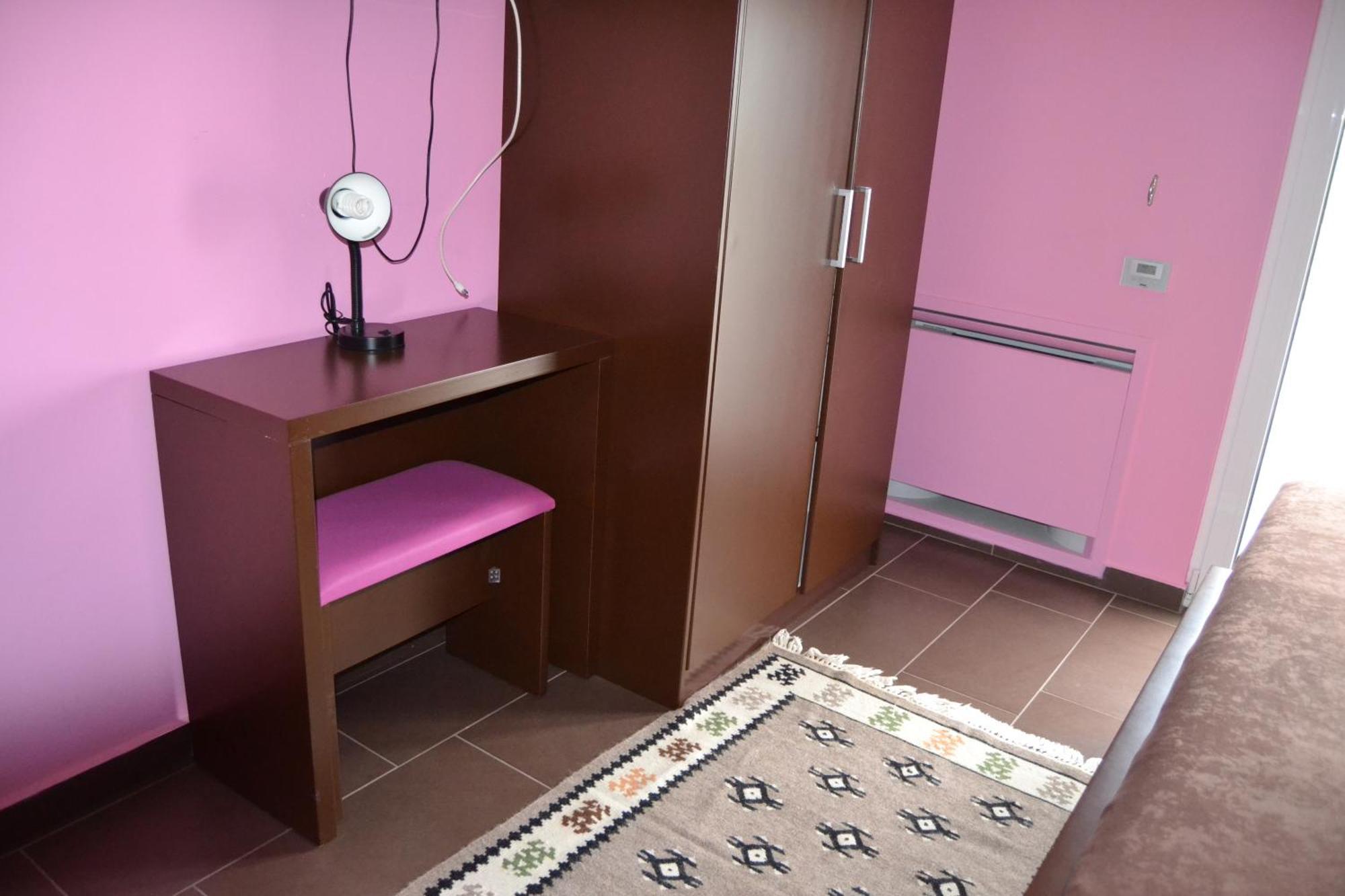 Kodra E Godenve Hotel Vile-Ballaj Стая снимка